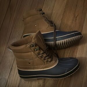 Women’s Maurice’s  Tan and Blue Boots